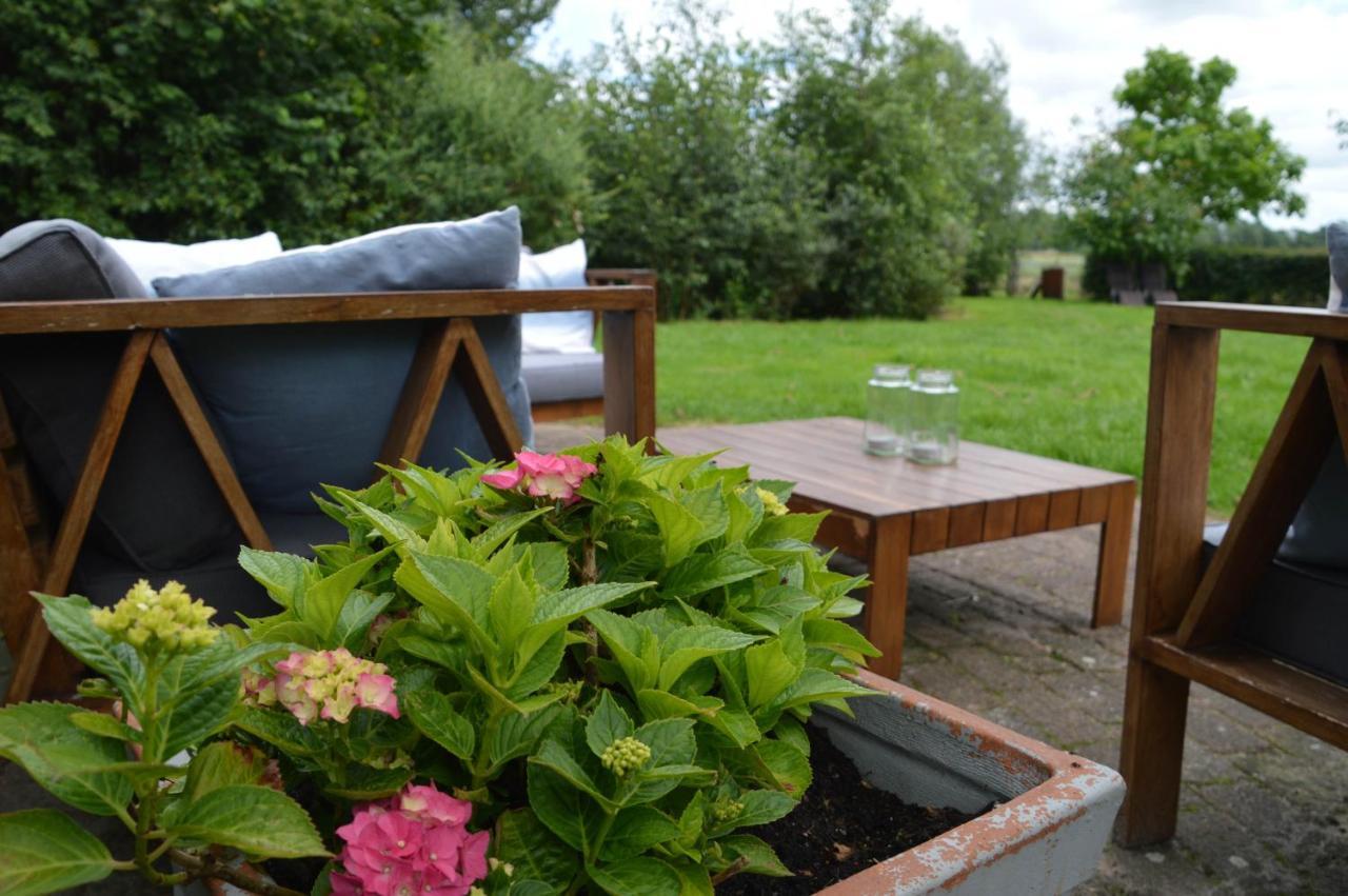 Bij Ons Op 20 Bed & Breakfast Nijeveen Exterior photo